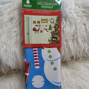 Nwt Christmas House wall art stickers